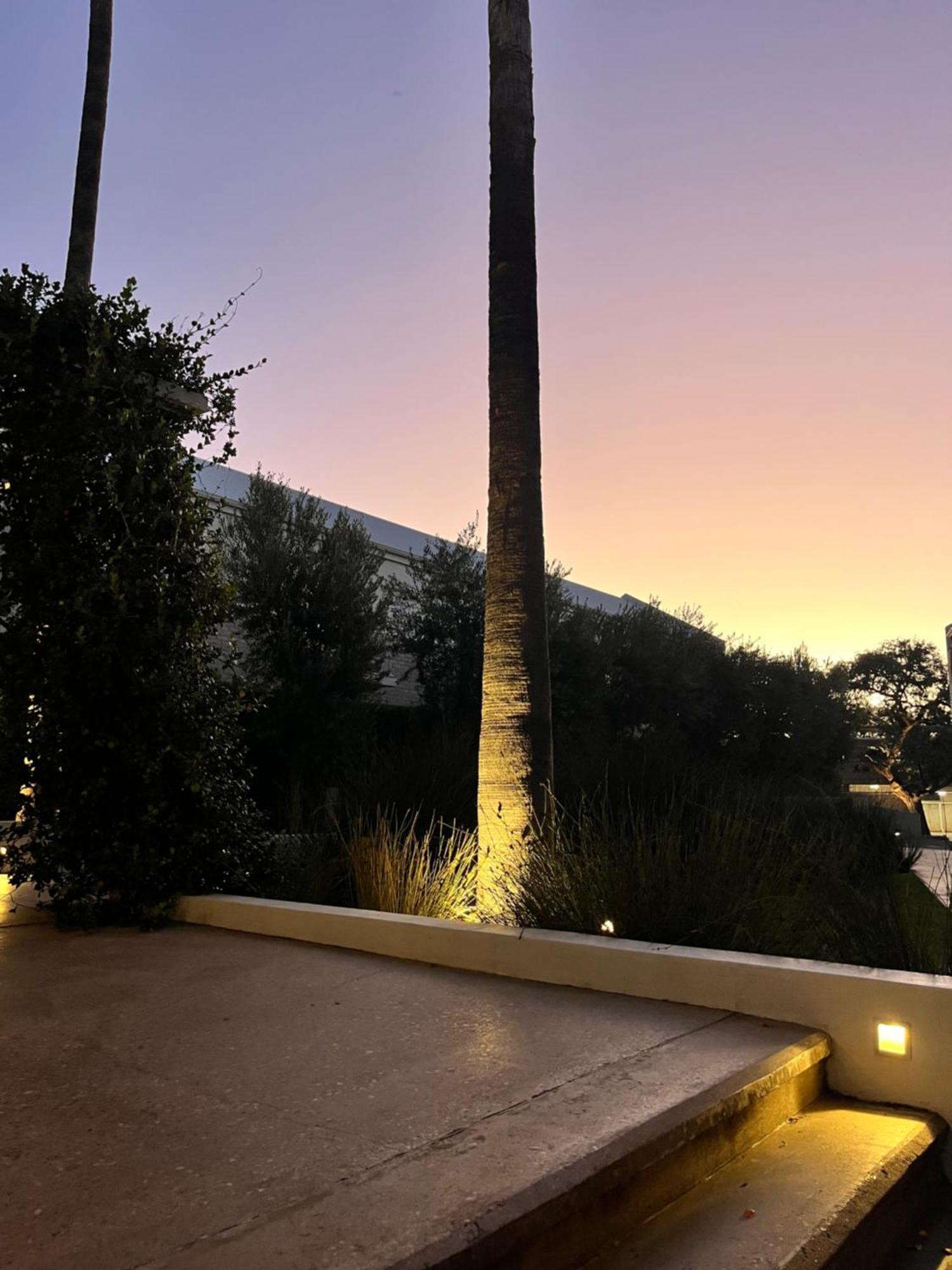 The Windhoek Luxury Suites Exterior foto